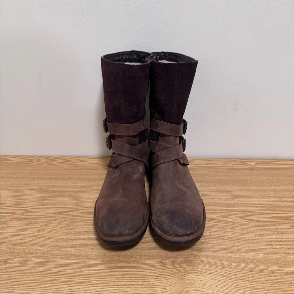 UGG Lorna Boot Waterproof Coconut Shell SZ women 9‎ US brown suede boots